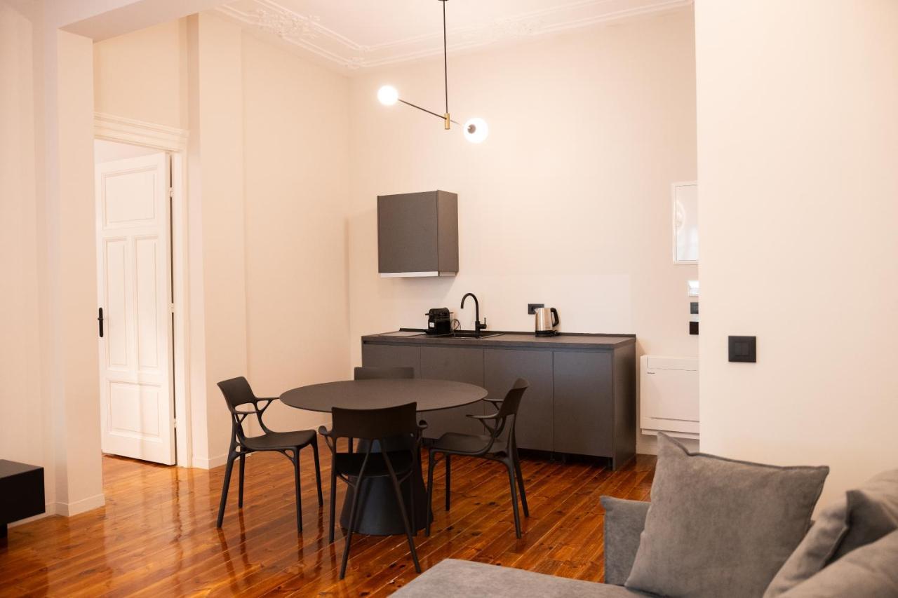 סלוניקי Taskou Luxury Suites מראה חיצוני תמונה