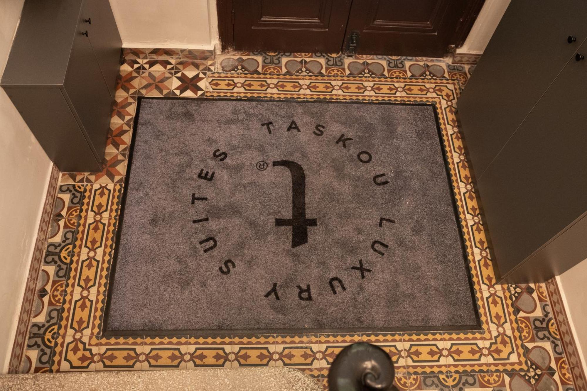 סלוניקי Taskou Luxury Suites מראה חיצוני תמונה