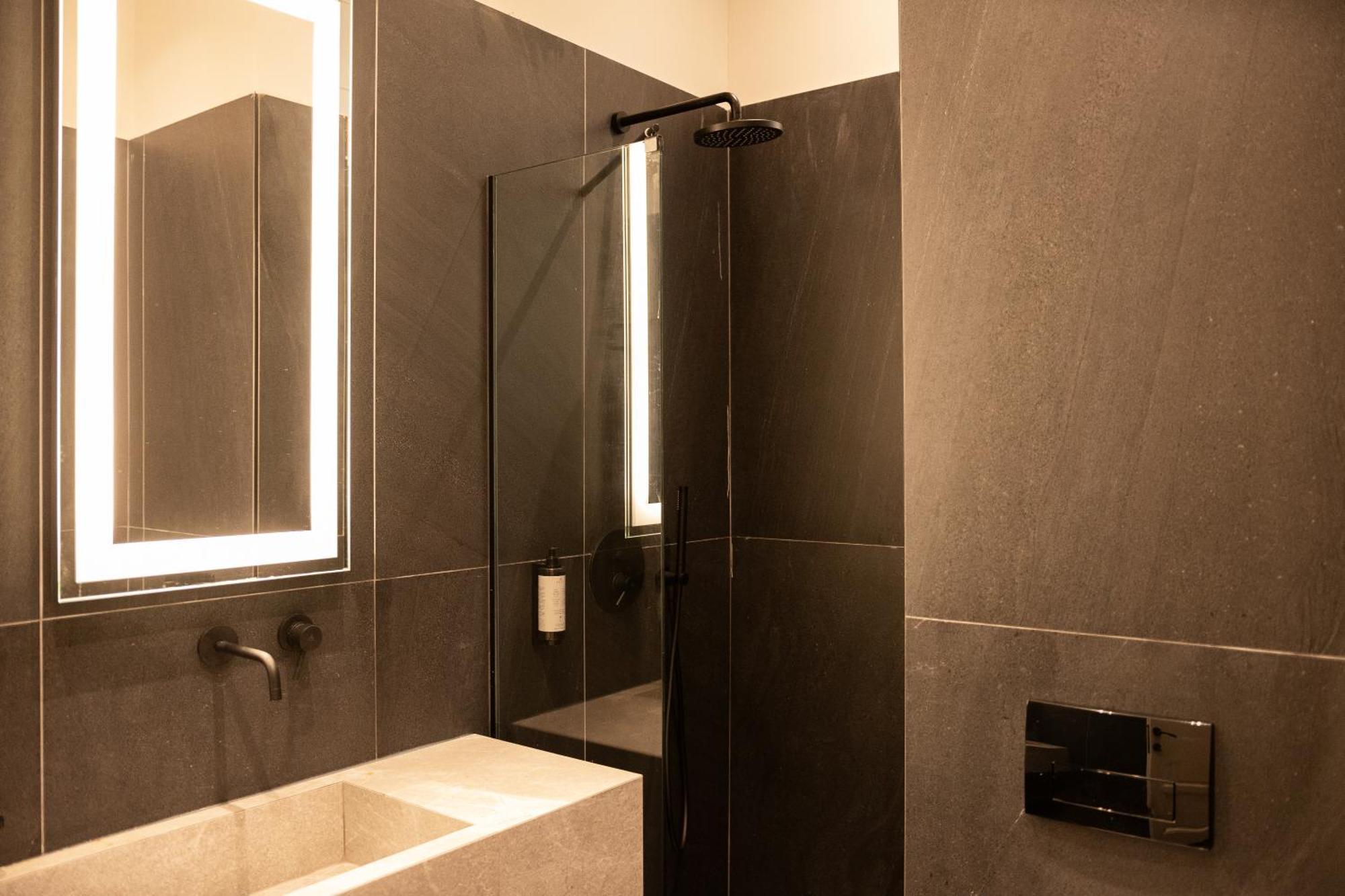 סלוניקי Taskou Luxury Suites מראה חיצוני תמונה
